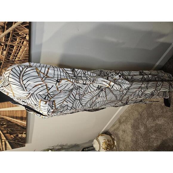 Esqualo Elegant Leaf Print Button-Up Dress #93 - Picture 2 of 8